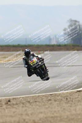 media/Jun-07-2025-TrackDaz (Sat) [[4413525952]]/B Group/220pm (Turn 9)/